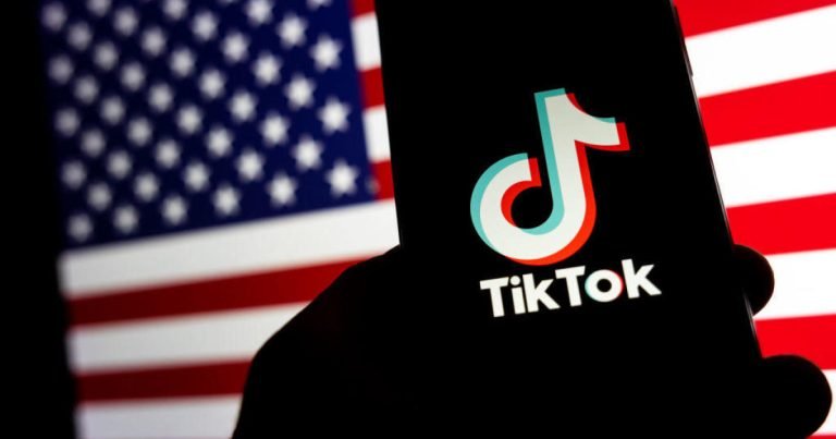 TikTok Photo Illustrations