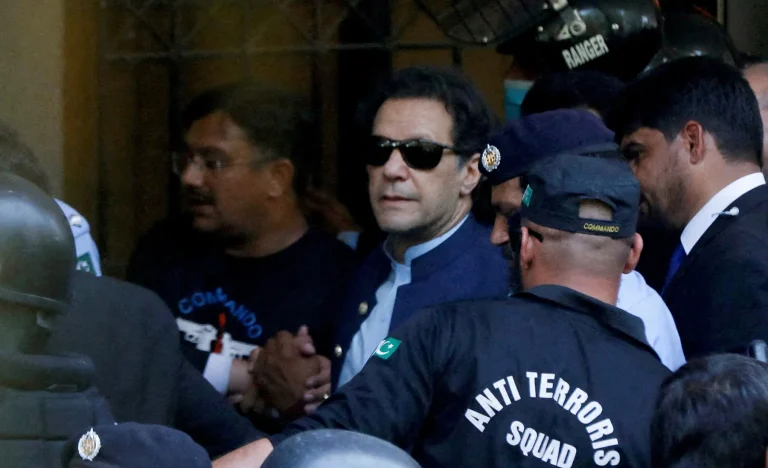 2023-08-04T114928Z_1427722732_RC2YG2ACNP0D_RTRMADP_3_PAKISTAN-POLITICS-KHAN-1691227556