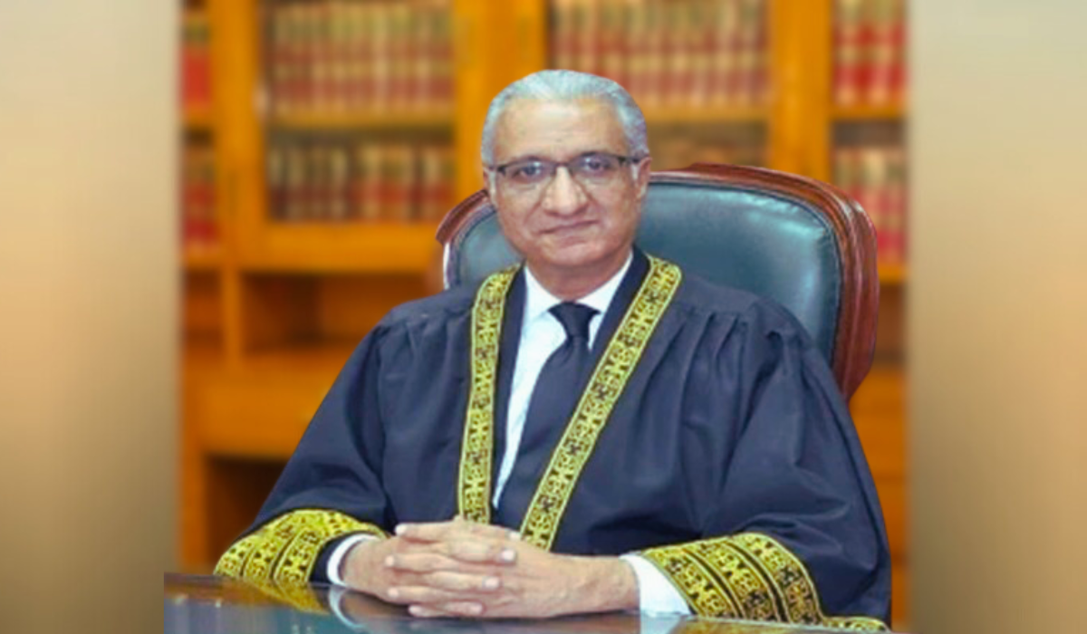 After Justice Mazahir, another senior Supreme Court Justice Ejaz-ul-Ahsan also resigned