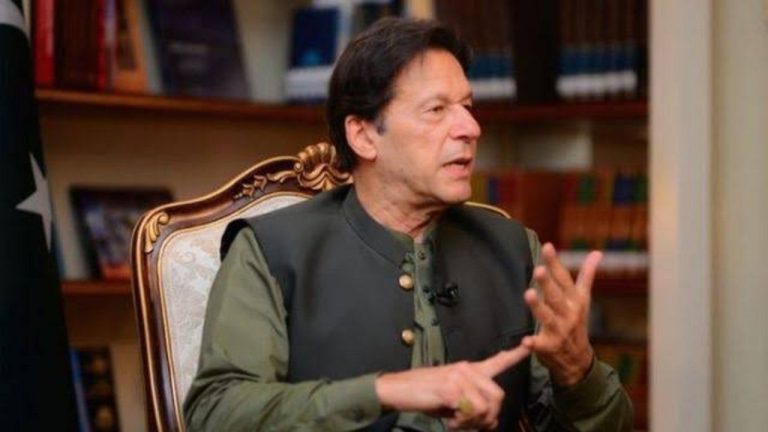 عمران خان کا الیکشن میں ’دھاندلی‘ کی تحقیقات کے لیے سپریم کورٹ سے رجوع