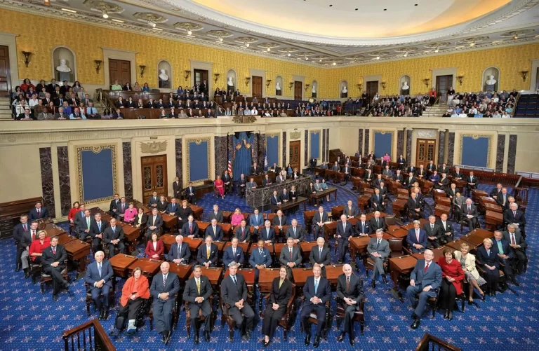 Chamber-US-Senate-Washington-DC