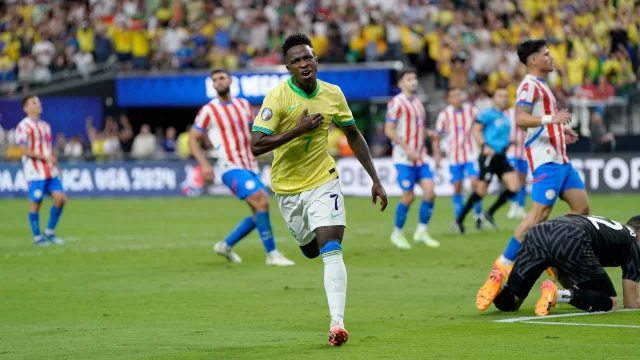 Vinícius Júnior scores twice to lead Brazil to 4-1 win over Paraguay in Copa America group stage