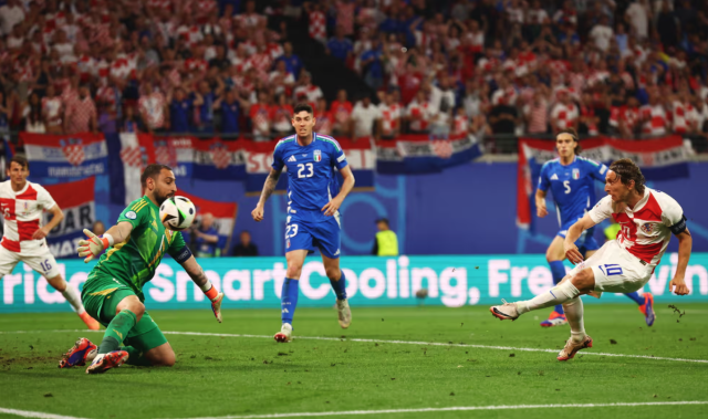 Zaccagni rescues Italy leaving Croatia in Euro 2024 limbo 