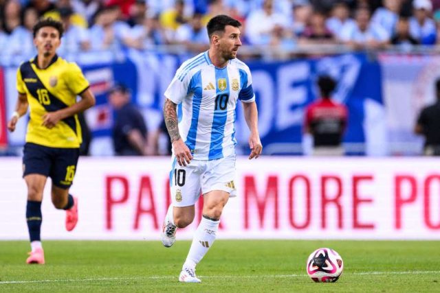Messi rules out playing for Argentina at the Olympics after talks with Mascherano 