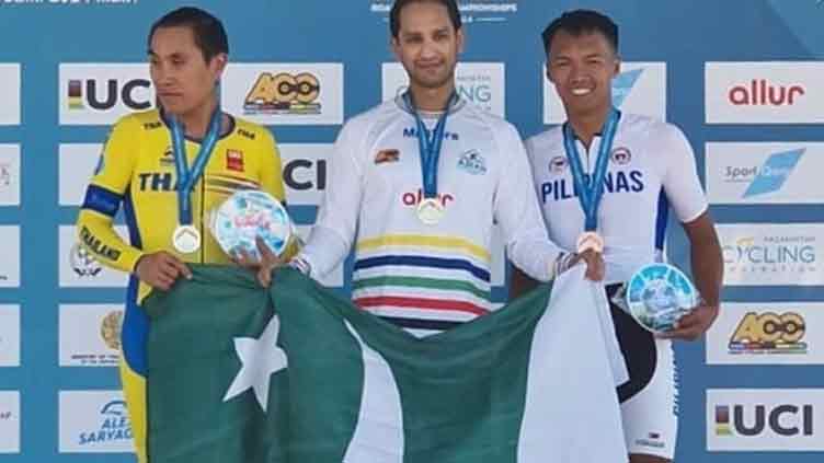 Ali Ilyas shines as Pakistan win gold at Asian Road Cycling Championships in Kazakhstan