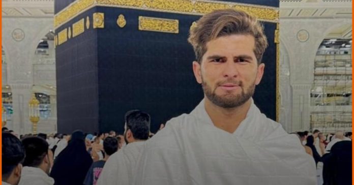 Shaheen Afridi shared the picture on social media after performing Umrah