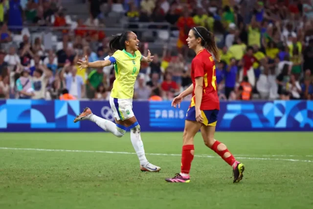 Brazil stun Spain to set up women's Olympic final with US