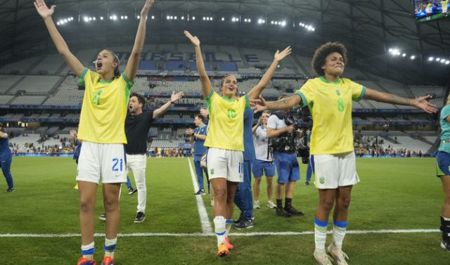 Brazil women set up Olympic final against the US with a 4-2 win over Spain 