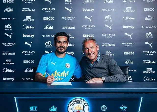 Manchester City have re-signed Gundogan from Barcelona.