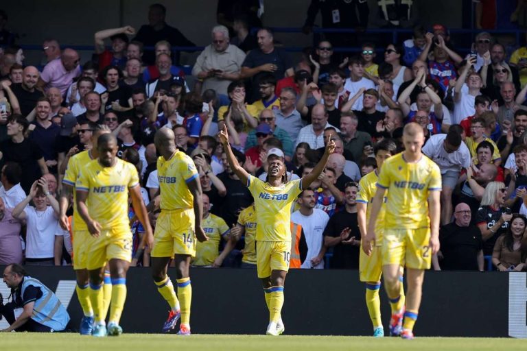 Eze rescues point for Crystal Palace against Chelsea at Stamford Bridge