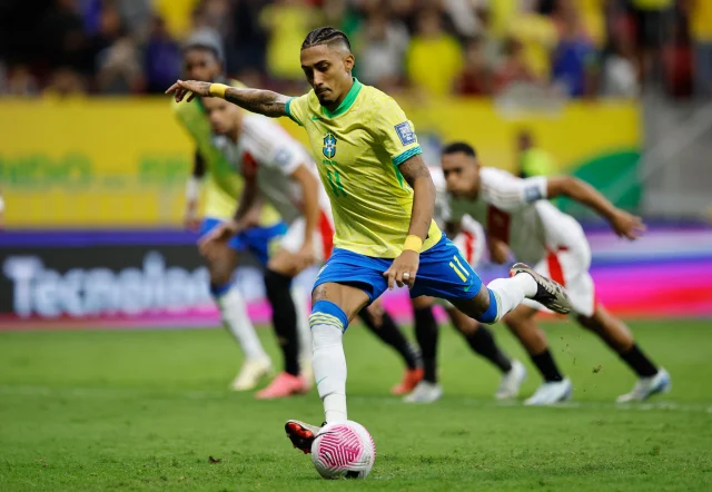 Raphinha's penalty double helps Brazil to 4-0 win over Peru