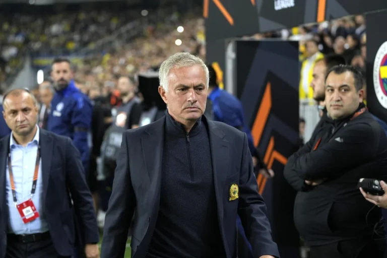 Jose Mourinho faces one-match ban and heavy fine for comments against Turkish league