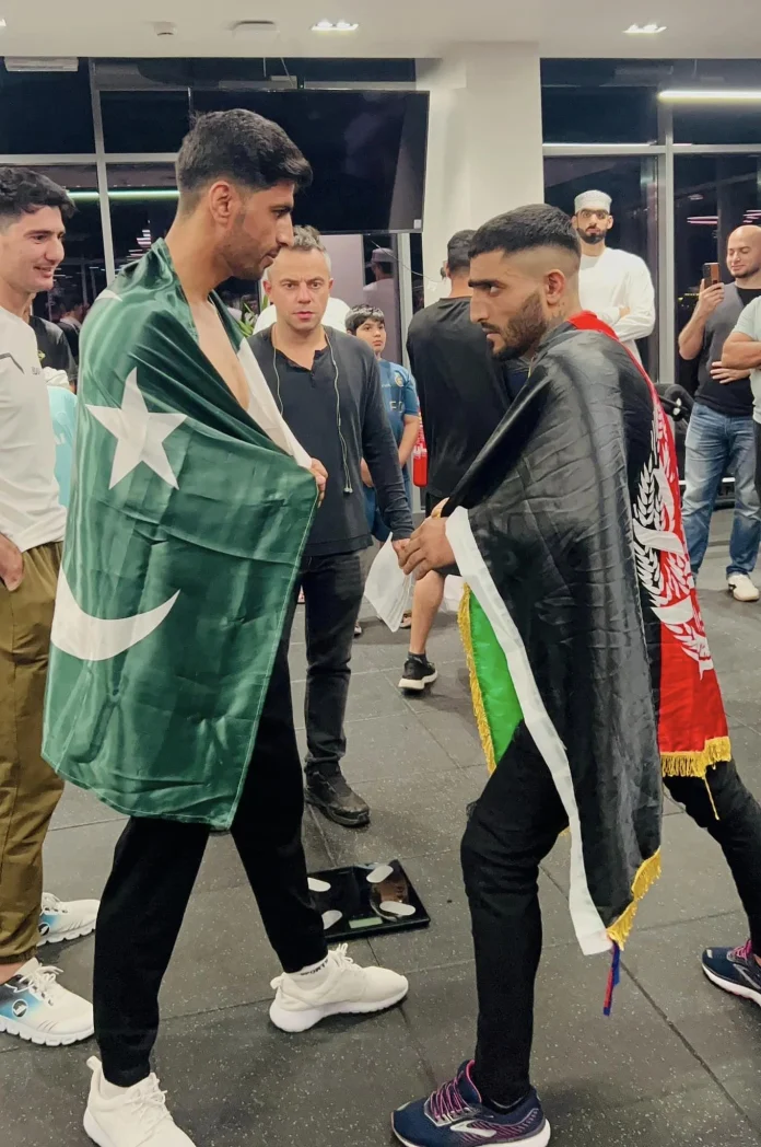 Pakistani boxer Shoaib Khan Zahri won the international boxing fight