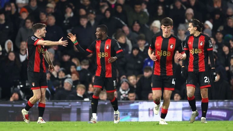 Premier League: Fulham and Bournemouth draw 2-2 in thrilling encounter