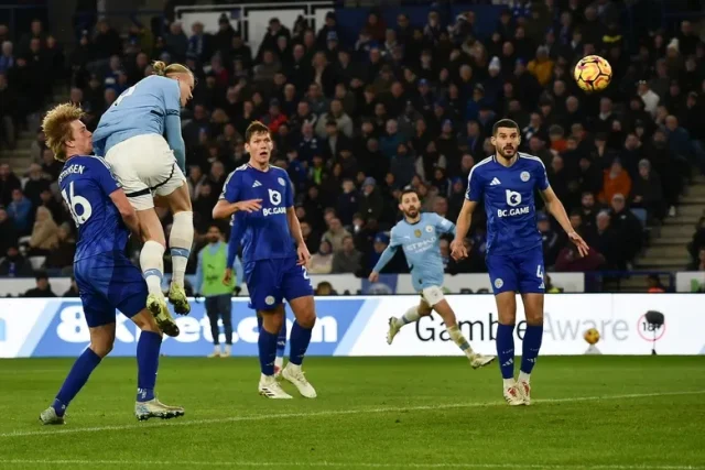 Man City gets much-needed win over Leicester to mark Guardiola's 500th game in charge