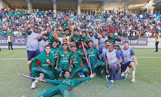 Bangladesh under 19 team Celebrating victory-ACC