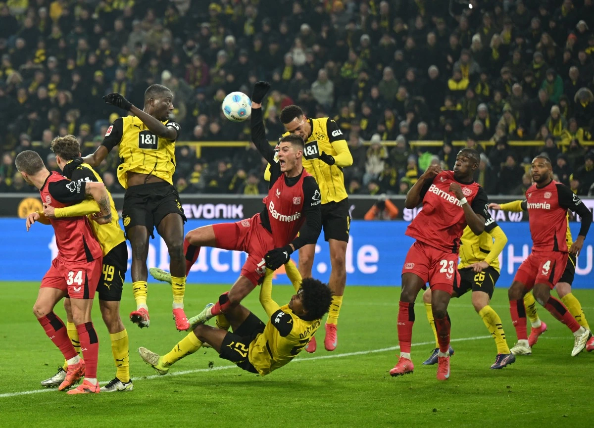 Bundesliga: Bayer Leverkusen defeats Borussia Dortmund 3-2