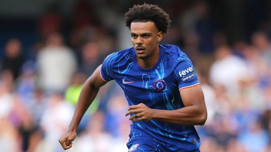 Dortmund keen to sign Chelsea defender Veiga Borussia Dortmund keen to sign Chelsea defender Renato Vega