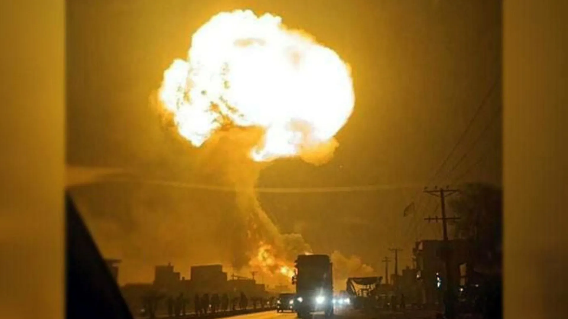 Pakistan-Gas-Tanker-Explosion-in-Multan-Claims-5-Lives-Leaves-35-Injured