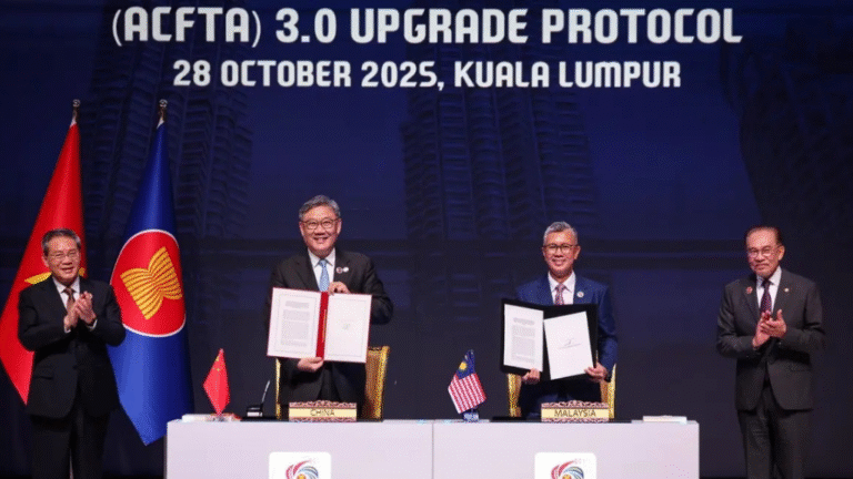 China will upgrade free trade agreement with ASEAN, a new message of stability in the global economy