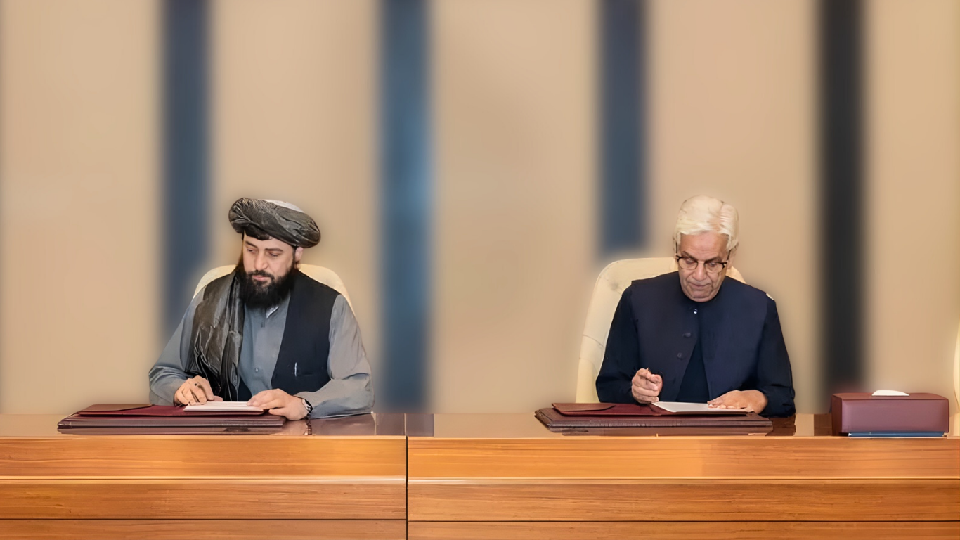 The second round of talks between Pakistan and Afghanistan will be held in Istanbul today.