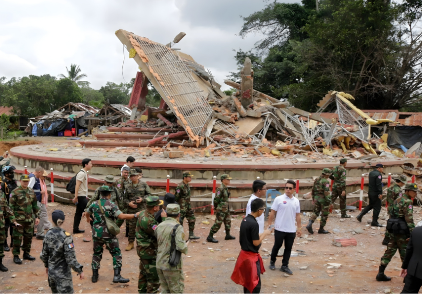 Thailand-Cambodia fighting flares up again, ceasefire fails