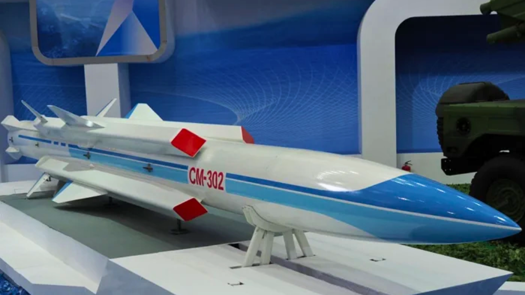 Tehran's big step in the presence of the US fleet Progress on the purchase of supersonic anti-ship missiles