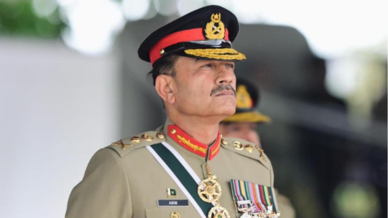 Army Chief's categorical message in South Waziristan Taliban should stop supporting terrorism