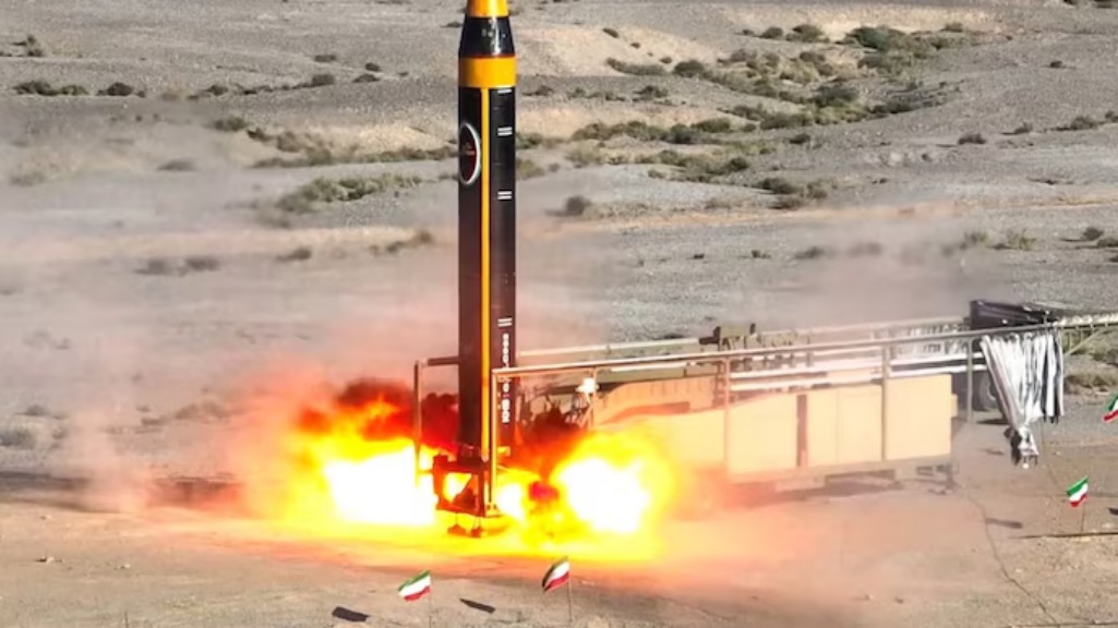 Pyongyang shows off force after South Korea-US drills, fires 10 missiles