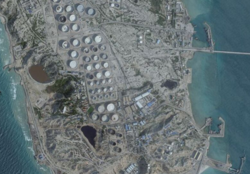 Trump threatens to target Iran's Kharg oil hub if US tries to close Strait of Hormuz