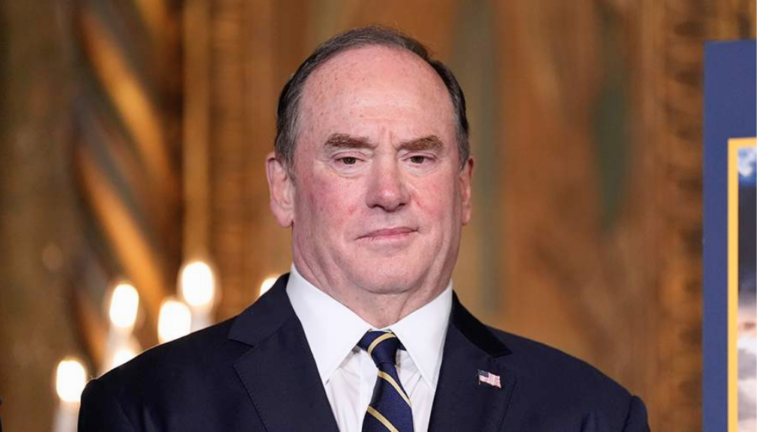 Big shock in the US Navy Secretary of the Navy John Fallon resigns immediately