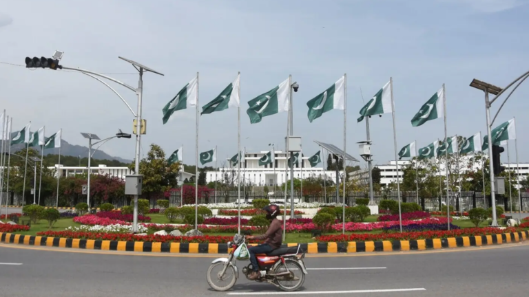 Citizens worried about security lockdown-like situation in Rawalpindi, closed roads and transport suspension