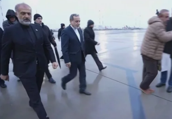 Iran-US tensions Negotiations stalled, Iranian Foreign Minister arrives in Russia, important meeting with Putin expected