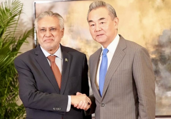 Tensions over the Strait of Hormuz, China warns the world, ceasefire in danger