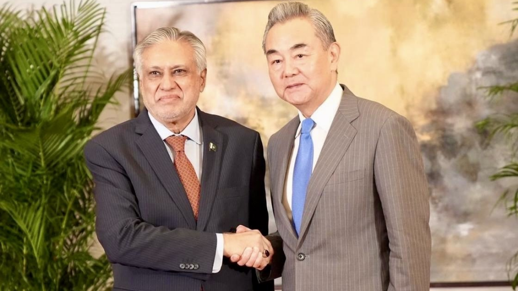 Tensions over the Strait of Hormuz, China warns the world, ceasefire in danger