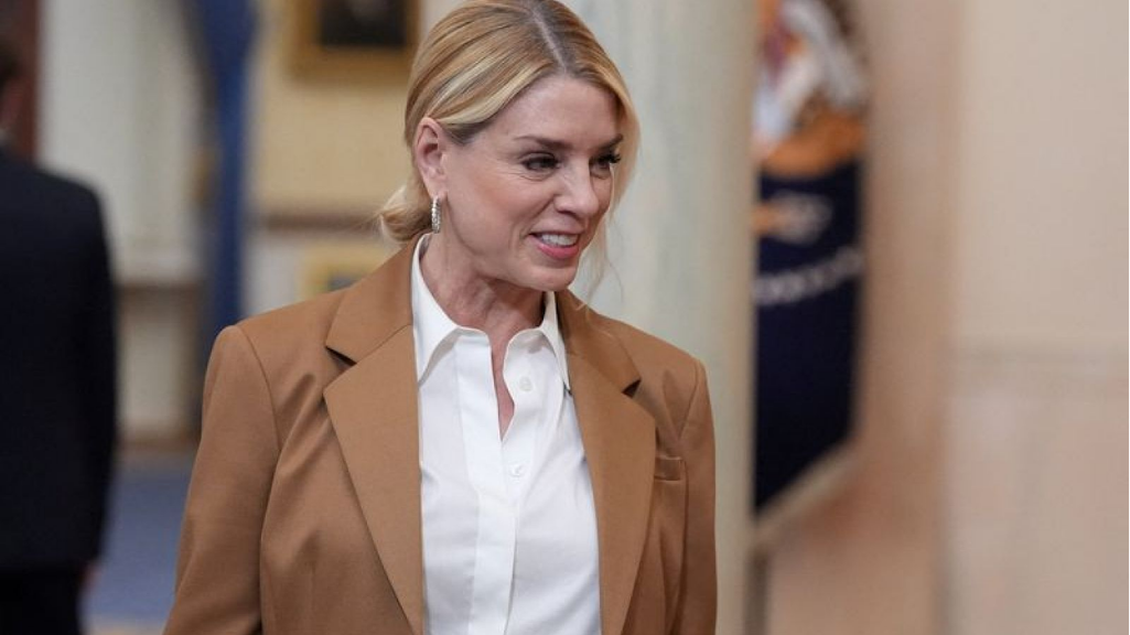 Trump's big action Attorney General Pam Bondi fired, Epstein files controversy worsens the matter