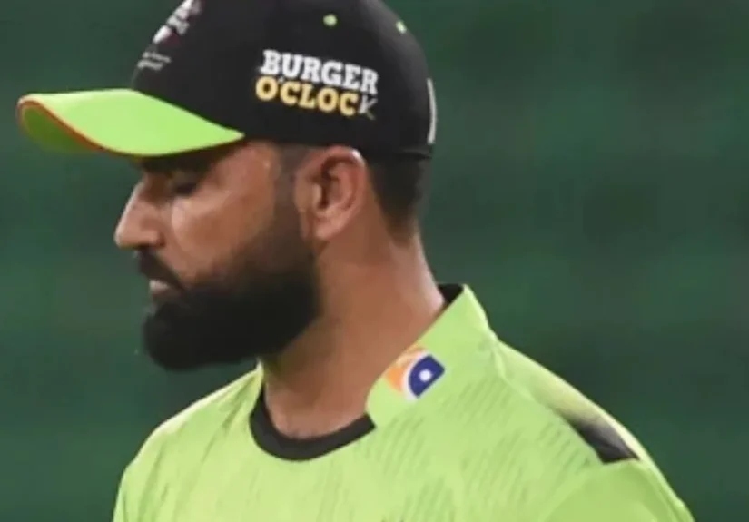 Fakhar Zaman suspended in ball-tampering case-PCB