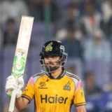 PSL: Babar Azam's brilliant century, Peshawar defeats Islamabad and makes it to the final-PSL