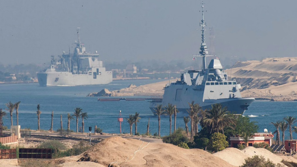 Tensions rise again in the Strait of Hormuz, Trump makes a big statement after the attack on American warships