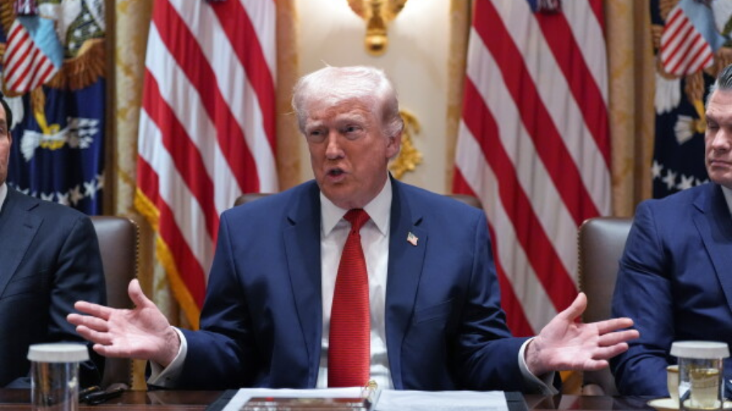 Trump's decision on Iran deal delayed, differences remain over Strait of Hormuz and nuclear program