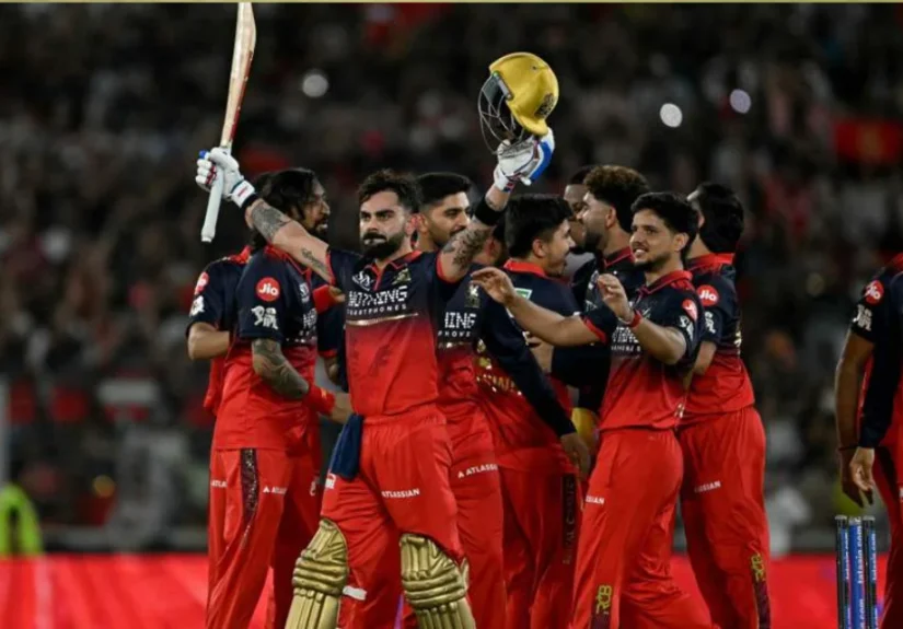 Virat Kohli's brilliant batting, Royal Challengers Bangalore won the IPL title for the second time in a row-IPL(FB)