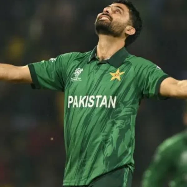 پاکستان کے ابرار احمد دنیا کے دوسرے بہترین ٹی ٹوئنٹی بولر بن گئے
