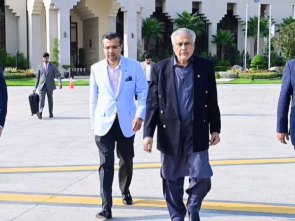 ورلڈ اے آئی کانفرنس: پاکستان کا بڑا قدم، اسحاق ڈار عالمی مصنوعی ذہانت تنظیم کے قیام میں شریک