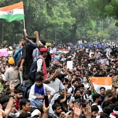 مودی حکومت پر طلبہ تحریک کا دباؤ برقرار، مذاکرات بے نتیجہ، وزیر تعلیم کی برطرفی کا مطالبہ برقرار
