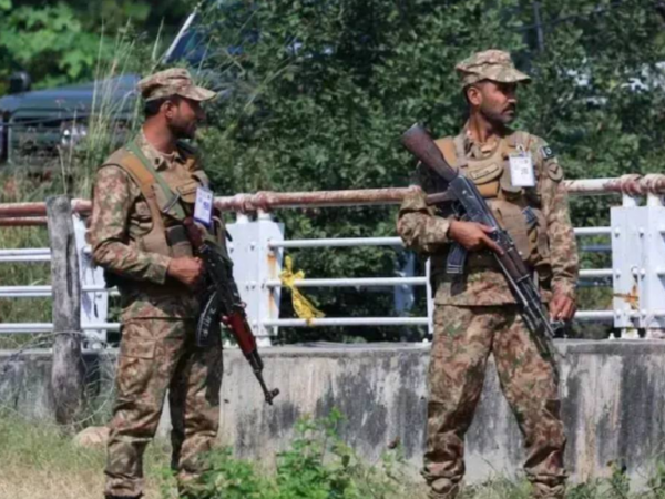 خاران آپریشن میں 7 دہشت گرد ہلاک، کراچی میں حساس مقامات پر حملوں کی مبینہ منصوبہ بندی ناکام