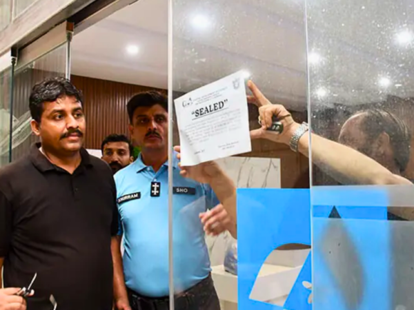 پمز آتشزدگی کے بعد سی ڈی اےحرکت میں، اہم عمارتیں سیل اور اسپتالوں پر بھاری جرمانے