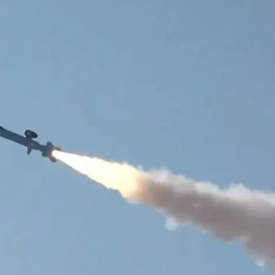 ایران سے 2 بیلسٹک میزائل داغے جانے کا دعویٰ، امارات میں خطرے کی گھنٹی بج گئی