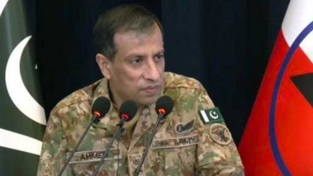 ڈی جی آئی ایس پی آر: مؤثر گورننس قومی سلامتی کے لیے ناگزیر، دہشت گردوں سے مزید مذاکرات کا کوئی امکان نہیں