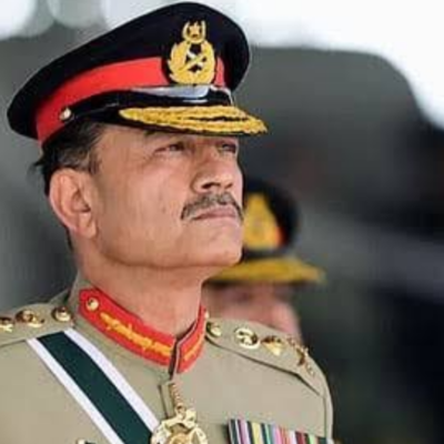 فیلڈ مارشل عاصم منیر آج تہران پہنچیں گے، ایران کی خلیجی تیل تجارت بند کرنے کی دھمکی