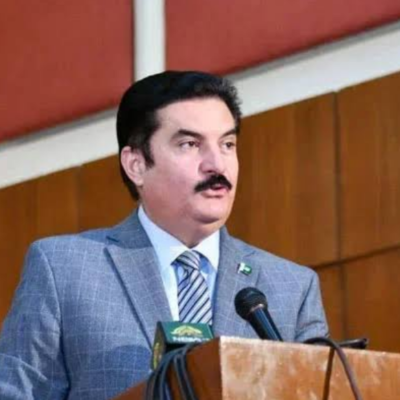وادی تیرہ متاثرین کے لیے 20 ارب روپے کا پیکیج، گورنر کا معاملہ وزیراعظم کے سامنے اٹھانے کا اعلان